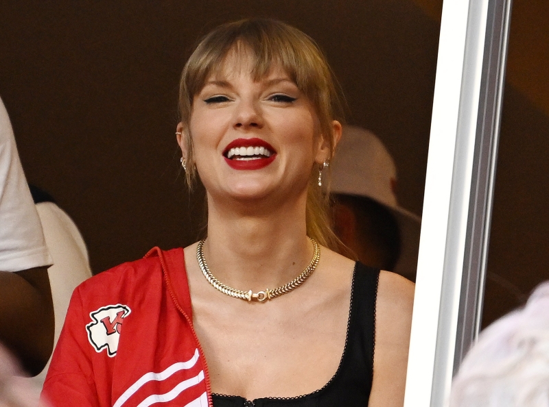 Taylor Swift Pairs Her Coolest Chiefs Merch With a Reputation Miniskirt at Travis Kelce’s Latest Game