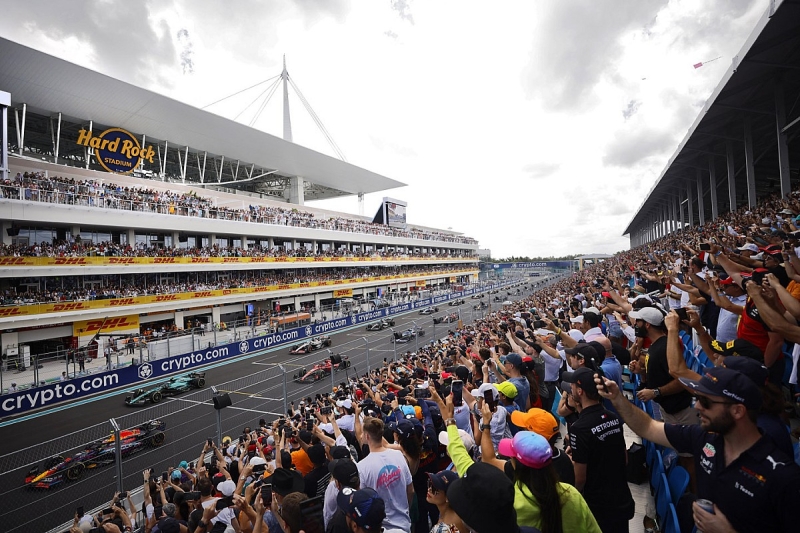 Miami GP’s fans “more open” to F1 sprint format, states Epp