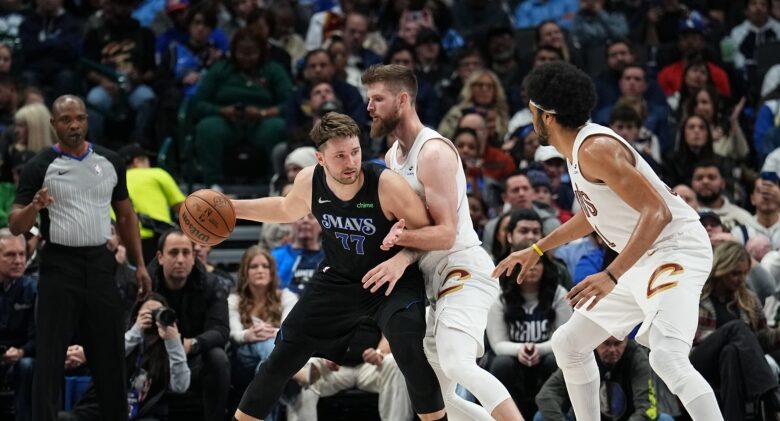 <aMavs Ripped by Fans for Wasting Luka Dončić in Loss to Donovan Mitchell-less Cavs