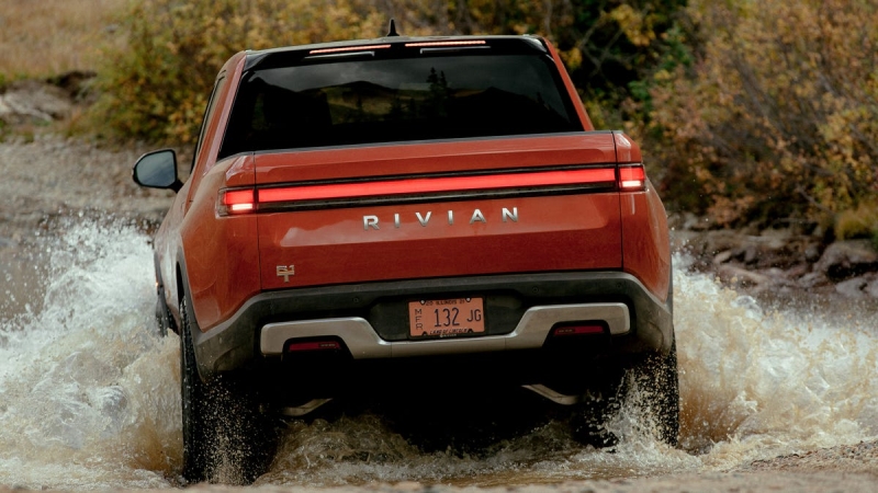 Rivian stock is sinking as the business slashes its labor force and EV need slows