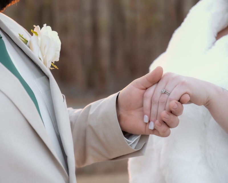 State What?! Kentucky Couple Gets Married In Gas Station Bathroom (Video)