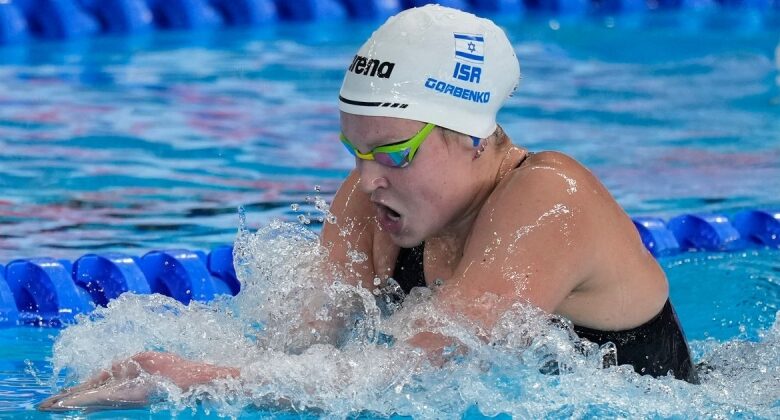 Israeli Swimmer Anastasia Gorbenko Jeered By Crowd At World Championships In Qatar