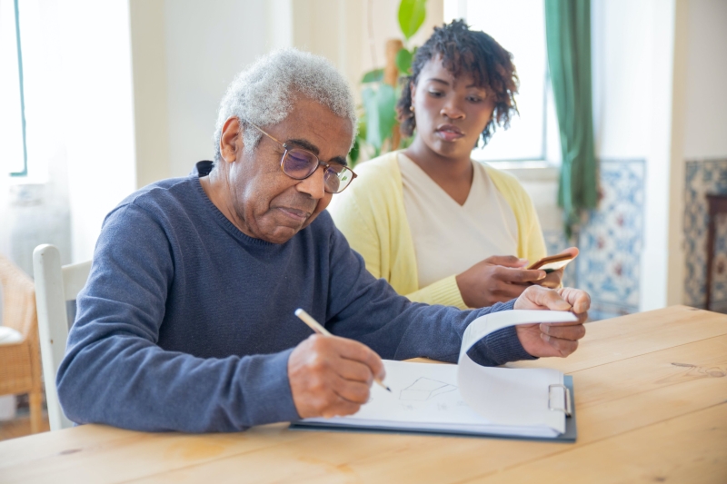 Research study highlights monetary concern of dementia on older grownups, households