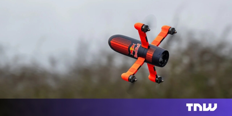 View: World’s fastest cam drone races F1 champ Max Verstappen