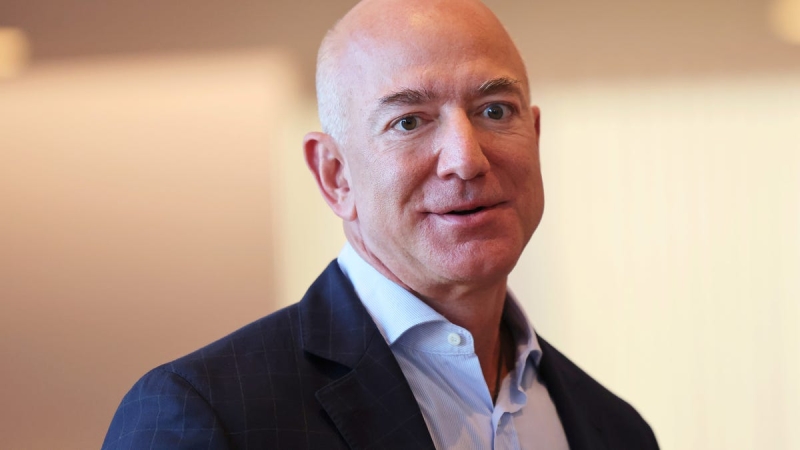 Jeff Bezos has actually passed Elon Musk as the wealthiest individual on the planet