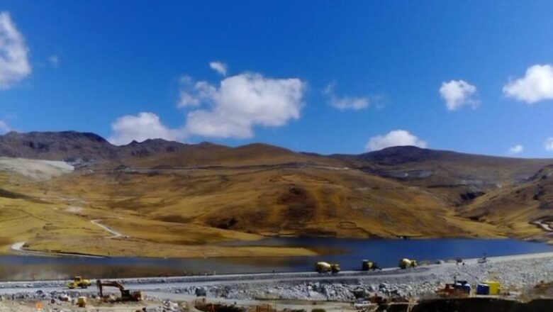 Proposed copper mine adjustments trigger neighborhood protest in Peru