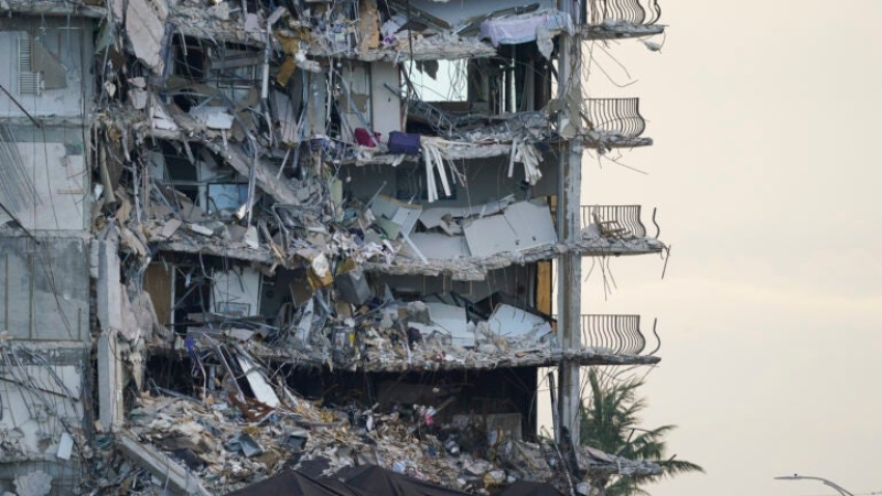 Surfside collapse detectives state condominium garage had malfunctioning columns