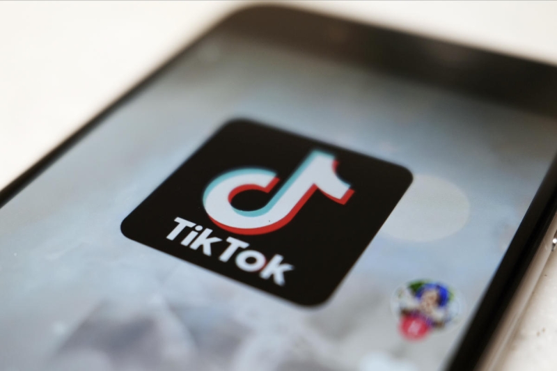 TikTok to developers: make longer videos, make money