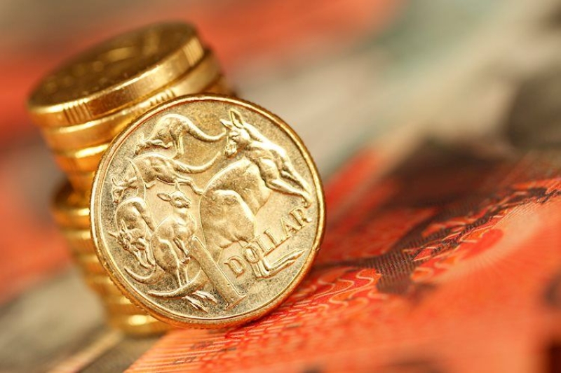 Australian Dollar keeps its position in the middle of weaker United States Dollar, ASX 200 Index