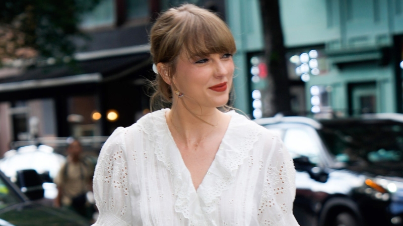 Taylor Swift Wore an Underrated Investment Bag You Probably Don’t Know About (however Definitely Should)