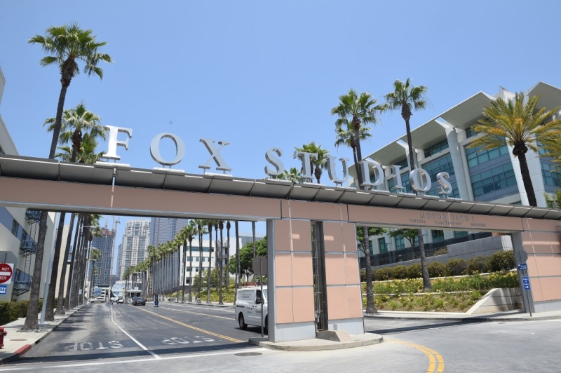 Disney Staffer Wielding Knife On Fox Lot Taken Into Custody By LAPD