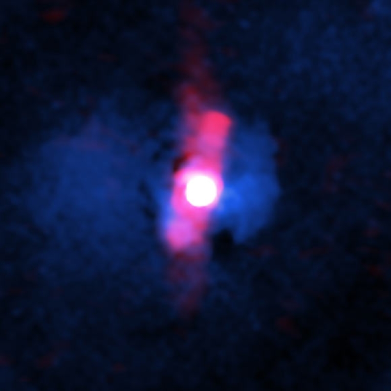 Astronomers Find Underachieving Quasar in Distant Galaxy Cluster