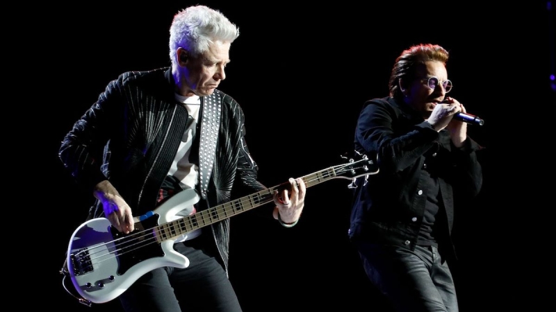 “Bono constantly desired me to play that part with a choice, however I get a various response from playing bass with my fingers. There’s absolutely nothing rather like that contact of pulling the wires”: Adam Clayton on the U2 noise