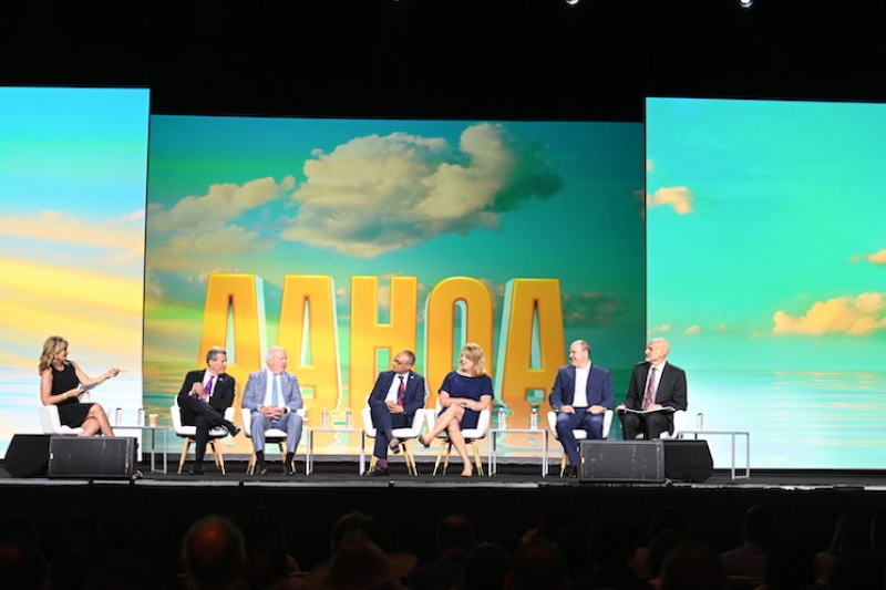 Brand Name CEOs Identify Top Challenges, Industry Disruptors During AAHOA Panel