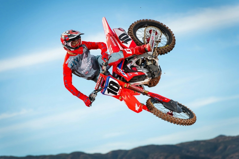 Justin Brayton to Be Inducted into Legends & Heroes Moto Museum at St. Louis SX