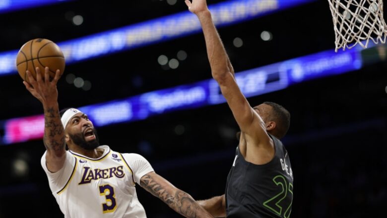 Lakers star Anthony Davis leaves loss to Timberwolves early with eye injury after taking shot to face