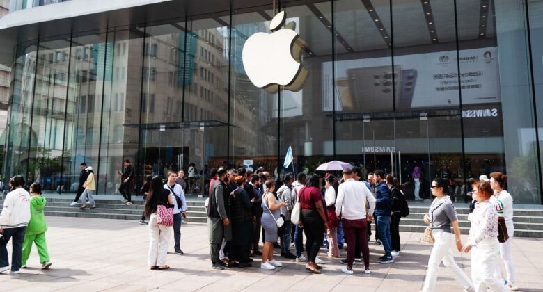 Apple pulls WhatsApp, Threads from China app shop after Beijing order