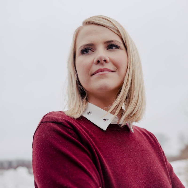 Elizabeth Smart Reveals How She Manages Fears About Her Kids’ Safety