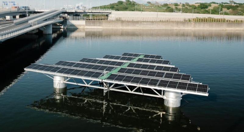 SolarDuck’s Tokyo Bay drifting solar plant stands strong in the face of serious weather condition