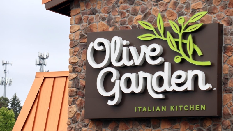 Inflation Be Damned: Olive Garden’s Never-Ending Pasta Bowl Is Back and Butter Than Ever