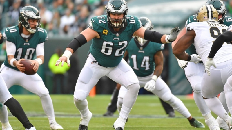 Jason Kelce had a best reaction when the Eagles chose versus a possible game-winning tush push