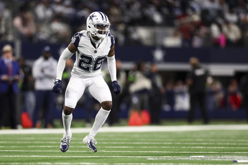 Cowboys cornerback DaRon Bland out 6-8 weeks with tension fracture in foot