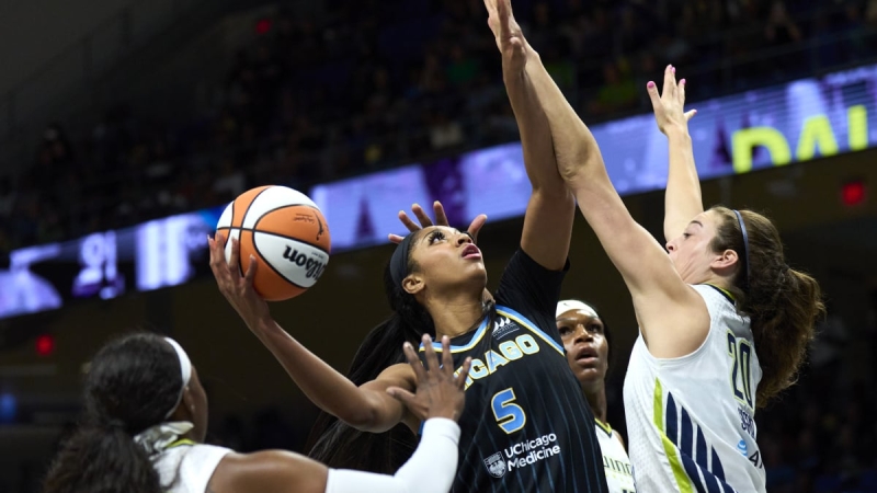 How to view Los Angeles Sparks vs. Chicago Sky online