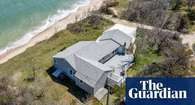 Massachusetts male purchases $395,000 home regardless of cautions it will ‘fall under ocean’