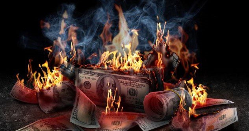 10 Billion Dollar Blunders: When Companies Set Cash on Fire