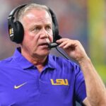 <aVideo: Brian Kelly Says USC QB Moss 'Outplayed' LSU QB Nussmeier After Slamming Table