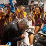 After providing Stanford a run for its cash, Gophers volley ball upsets No. 1 Texas