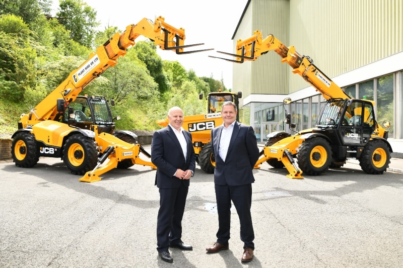 ₤ 17m order for JCB