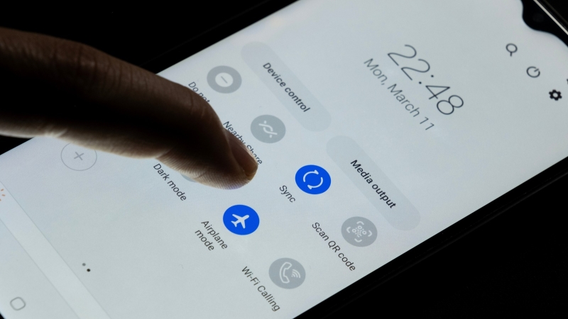 Does Airplane Mode Turn Off Your Phone’s Location? Here’s How It Works