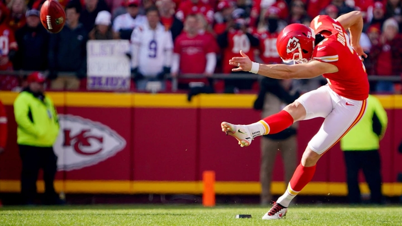 NFL Fans React to Debut of Dynamic Kickoff to Start Chiefs-Ravens Season Opener