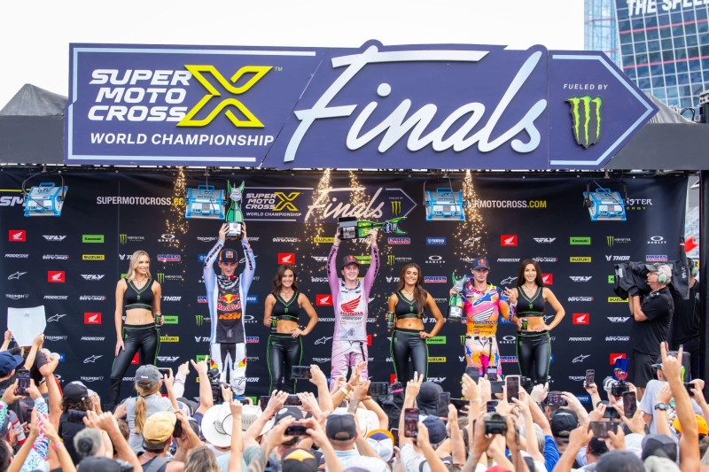 2024 SMX PLAYOFF ROUND 2 RACE REPORT: LAWRENCE & DEEGAN VICTORIOUS