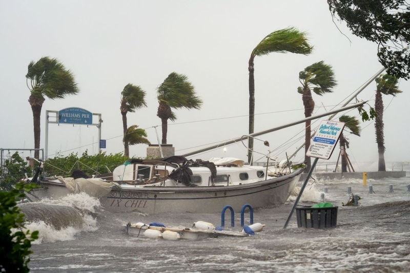 Typhoon Helene tears apart Florida’s Big Bend area