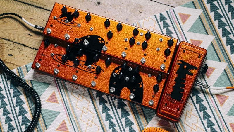 “This animal has whatever however the kitchen area sink”: Meet the Koch Ness Monster– Greg Koch’s monstrous brand-new multi-effects pedal, which provides an army of Jam Pedals impacts