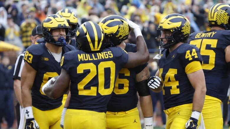 Takeaways: Michigan football misuses huge lead however removes Minnesota