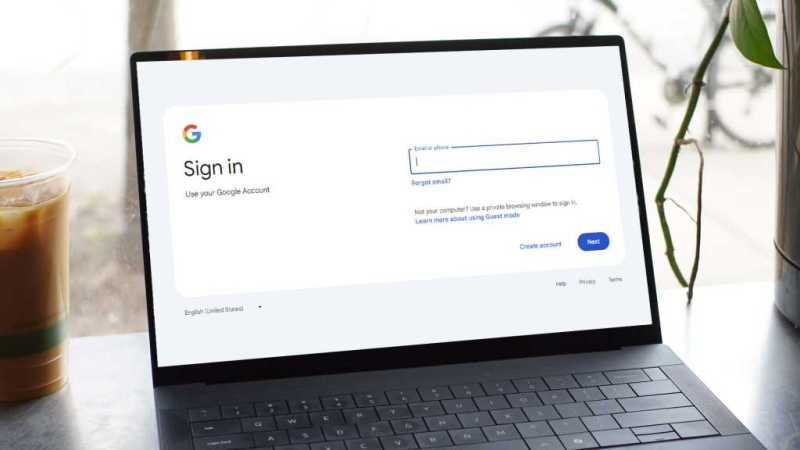 Hackers are utilizing full-screen Chrome to take Google passwords