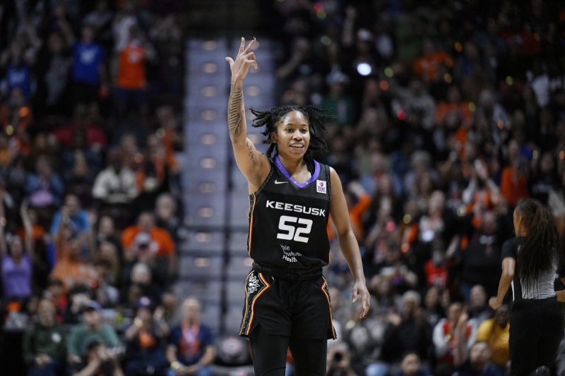 WNBA playoffs: Sun fine-tune lineup, dig deep to keep season alive