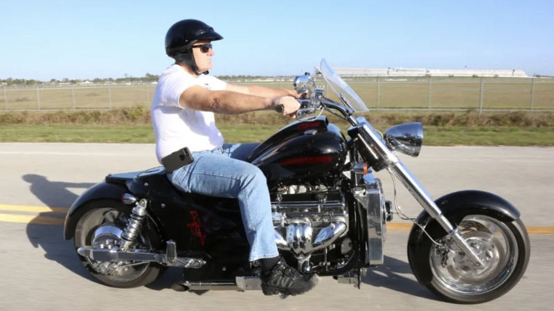 What Engines Power Boss Hoss Cycles’ Classic Cruiser Bike & How Do They Differ?