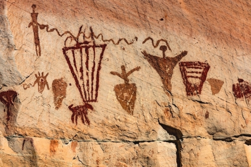 4 Caves That You Can See Ancient Cave Art in the U.S.