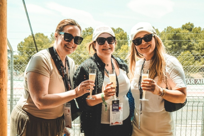 Ladies initially: The travel start-up combining female F1 fans