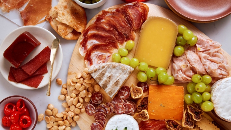 Thanksgiving Charcuterie Board Ideas From Our Food Director