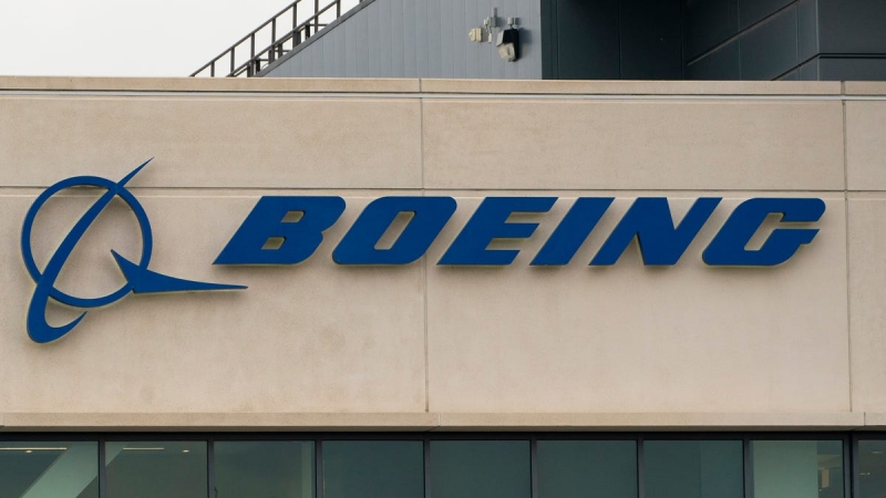 Boeing layoffs will strike right before Christmas