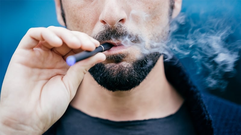 Vaping Linked to Higher Risk of Blurred Vision & Eye Pain