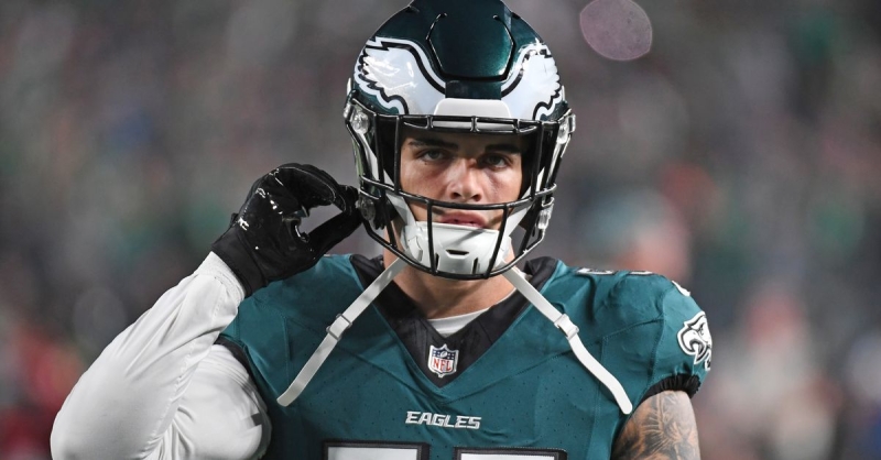 The Eagles’ fullback suffered a season-ending injury