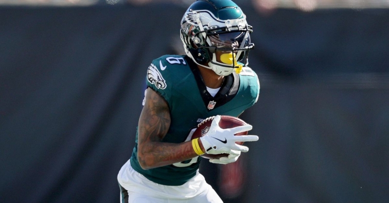 Eagles-Ravens Final Injury Report: DeVonta Smith doubtful, Darius Slay OUT