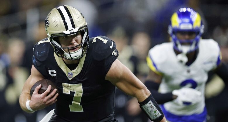 Saints TE Taysom Hill suffers torn ACL, other damage in loss to Rams