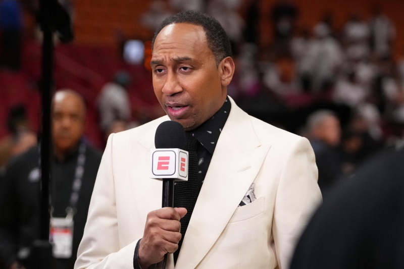 Stephen A makes odd declaration about possible Steph-LeBron pairing